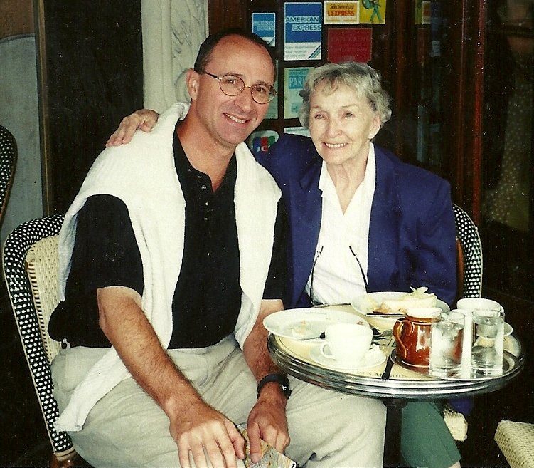 Matthew Cossolotto with his mother at a sidewalk cafe in Paris a few months before her cancer diagnosis.